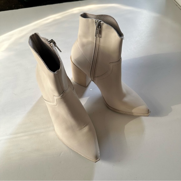 Steve Madden Cate Bootie Bone Ankle Leather - Picture 3 of 7